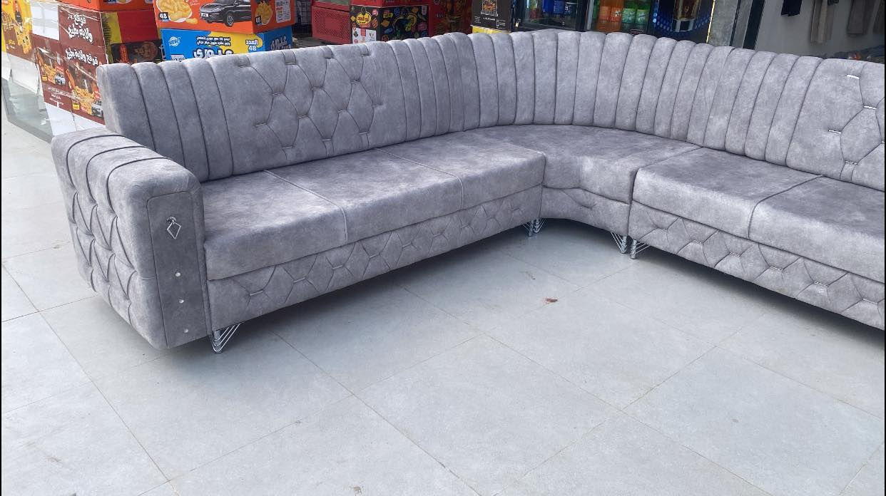 🛑 دوشمة ونجارة التاج 

لعمل جميع أنواع الديوانات المودرن والرئاسي( التركية والاوربية)

مع خدمة #تجديد الديوان القديم إلى أحدث الفصالات،
وباستخدام أجود أنواع الإسفنج العراقي وأفضل الأقمشة والخامات.

نعمل بأحدث الفصالات التركية والعراقية،
وأفضل أنواع الخشب مع شغل مضمون 100%.

📞 للتواصل:
*********** – *********** – ***********

📍 الموصل / حي الاخاء – قرب جامع الله أكبر ꧁

#دوشمة_ونجارة_التاج �
#الموصل #دوشمة
