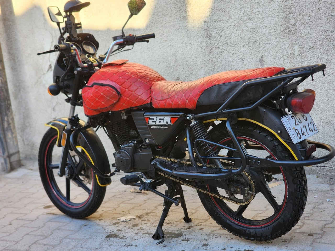 السلام عليكم دايون 2022 مرقم ديالى سنويه بسمي تحويل مباشر دراجه كامله وكلش نضيفه مناقصها ايشي محركها كفاله واحلا من الصور ملاحضه تانكي صفاحيات نضاف مغلفه للنضافه
مكاني بغداد رقمي *********** فقط اتصال او واتس سعرها 2250 مجالها بسيط ونعتذر ع الاطاله ♥️
