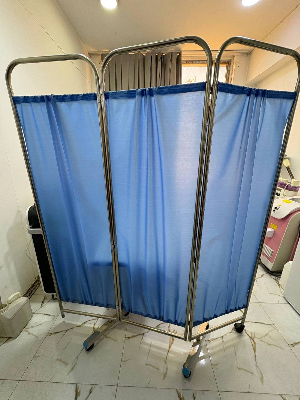 العنوان الاعظمية سبع ابكار 