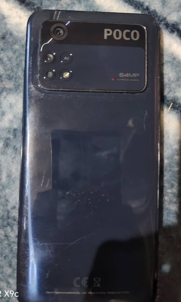 السلام عليكم ورحمه الله
Poco M4 Pro للبيع بوكو

مواصفات الجهاز

ذاكره 256
رام 8 جيجابايت 
المعالج G96 بتردد يصل الى 2.05 جيجاهرتز
جهاز كلش نضيف الله شاهد لمس خفيف وحلو  كلشي شغال بيه فقط مبدل شاشه مره وحده بس كلش نضيف سهوله استخدامه كلش حلو وبي لزكه ويجي وياه كفـر حمايه يدعم شبكه وجميع التطبيقات 
كلش حلو 
اراوس ب ايفون عادي بس نضيف 
تشتري ادخل خاص ماتشتري لاتدخل رجاءً


**إذا كنت صاحب هذا الإعلان وتريد حذفه لأي سبب، رجاءا أرسل رسالة إلى الدعم الفني**