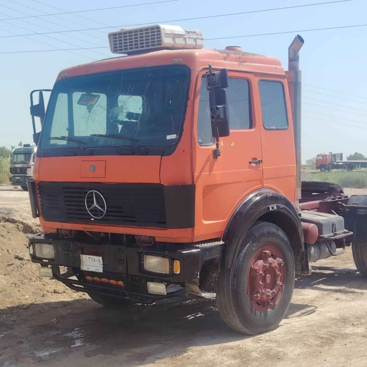 البي للبيع موديل 80 رقم ديالى مربوطه فلات ذات جوانب متحركه محرك 25 كير 160 مكينه وكير كفاله تخم تاير شرط مداور والسعر 130 ورقه وقابل للتفاوض ***********
