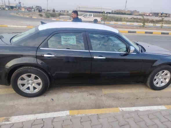 السلام عليكم ورحمة للبيع او مراوس
 اوباما 2007. لون اسود. رقم بغداد محرك. 3500  حاويه جديد
قبل 10 ايام شادة. صدر كير. محرك كهرباىيات كلها شغاله سيارة صبغ  عام اثر تجيه   بدون دواخل وكلها شغاله    الاستفسار. الرقم *********** بغداد
