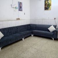 ديوان نظيف جدا 9مقاعد ب200الف وبي مجال المكان الوشاش 07738414990 يوجد ...