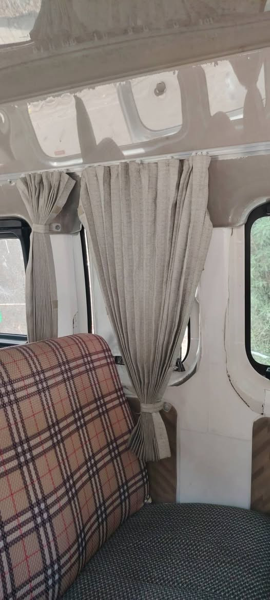 سلام عليكم للبيع بردات مال كوستر عشر قطع مكان بغداد مدينة الصدر رقم ***********

