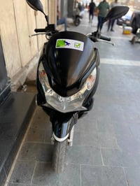 هوندا PCX • دراجة ياباني • PSX • دراجة نارية جديدة • PCX جيل الأول • ب...
