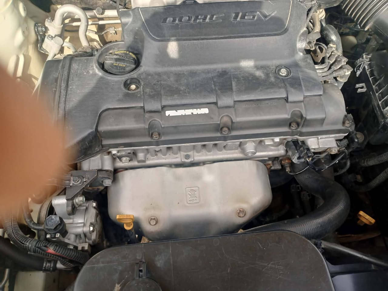 السلام عليكم سبورتج خليجي ٢٠٠٩رقم بابل انكليزي بسمي سياره مكفوله كفاله عامه عدا شبر باب سايق والباب الخلفي مكينه ٢٠٠٠تبريد شغال تخم تاير السعر ١٢٠بيها مجال مكان بابل شارع 80قرب زيدون خطاط رقم ***********
