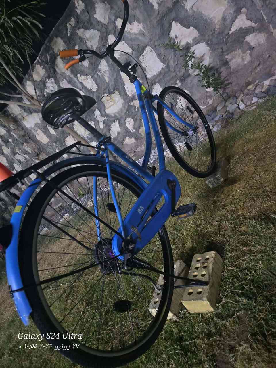 سلام عليكم بايسكل للبيع🤝 
لشه موزه شركه( BD)المرغوب 
لون مميز سمائي 💙
موديل 2019
دسك (90بنز)
بريك شغال جاملغات كامله 
السعرر (95)وبي مجالل💸
مكاني حله طريق سده محاويل 🛣️
للاستفسار الاتصال ***********🤳
تحياتي للجميع 🤝
