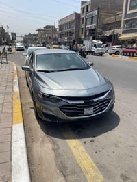 ماليبو 2023 RS  بصمه كشنات كهرباء السياره بدون رقم منفيس بااسمي  السيا...