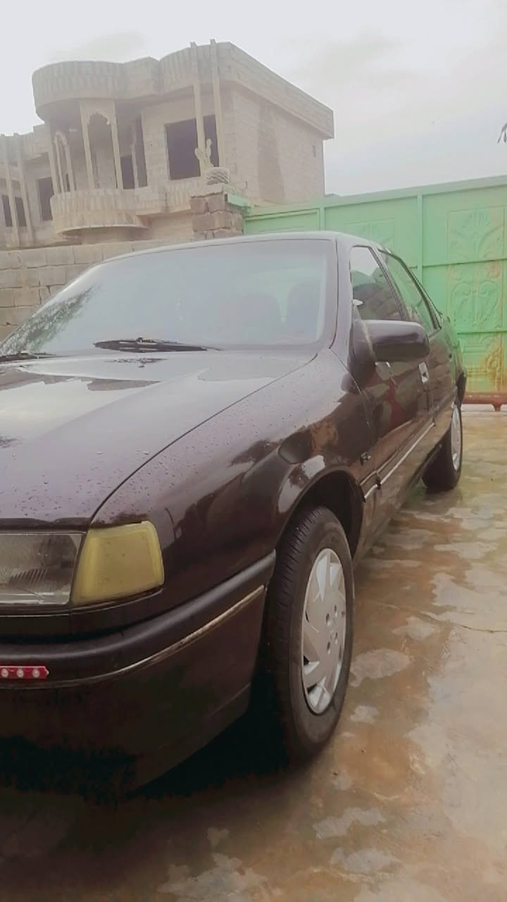 فكترا 16 للبيع.. 1991.. محرك وگير شرط..كابون بانزين بيها.. كهربائيات كلها شغالة ماعدا الكيلو متر.. ترايك وين متريد.. سيارة ماتصرف عليها ربع.. رقم الماني..نينوى.. بس بيها سنوية ساقطة.. الشرعي موجود ويحول تحويل عندي بيها وكالة من الشرعي.. السعر 42 وبيها مجال.. ***********.. ***********.. ابيع نقد فقط..
