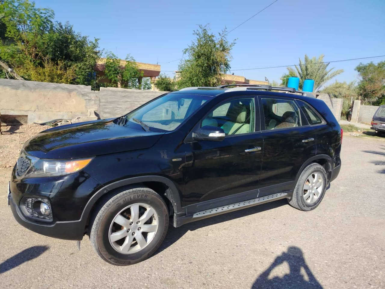 سورنتو لبيع ٢٠١١ بدون صبغ وتبديل وارد أمريكي مكينه دوش ٤ سعر ١٣٥ وبيهه مجال*********** مكانهه ديالئ بلدروز
