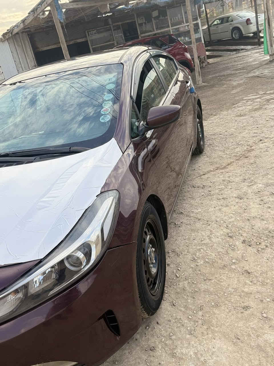 السلام عليكم فورتي للبيع مويل2017 حادث چاملغ امامي وبنيد فقط السياره خير من الله مكينه كير حداديه تبريد تدفئه السياره امريكيه تجي تقتنع وتأخذ مكاني بابل شارع 80 مال النجف السياره معروضه (100) وبيه مجال ***********
