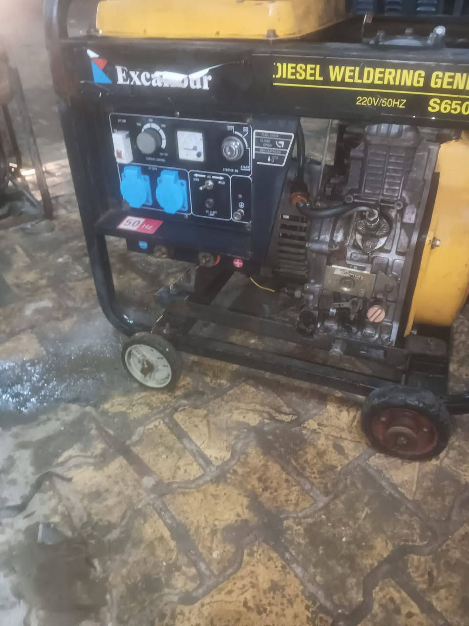 مولد كاما 5 كيڤي كهرباء فقط باب اول بلادي سعر 250 الف عنوان الرمادي
اتصال فقط ***********
