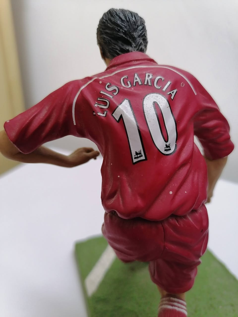 لعشاق الانتر و ليفربول شخصيات لاعبين كرة قدم (لويس غارسيا - مارتينيز) اصلية 
المادة : بلاستك ضد الكسر... تفاصيل دقيقة جداً في الملامح والتجهيزات
الارتفاع : 17 سم
السعر :  30000 الف دينار القطعتين
للحجز والاستفسار مراسلة الصفحة


**إذا كنت صاحب هذا الإعلان وتريد حذفه لأي سبب، رجاءا أرسل رسالة إلى الدعم الفني**