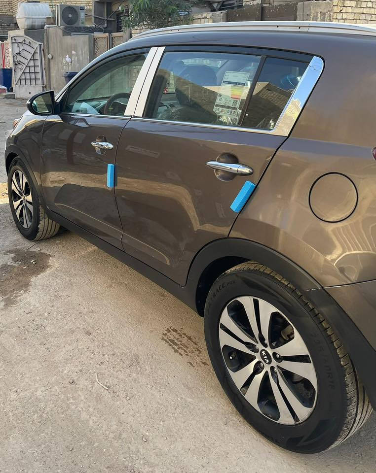 السلام عليكم كيا سبورتج موديل 2012
فول مواصفات 1/1
بنوراما /بصمه /بصمة ابواب عدد 2/تحكم ستيرن جهتين /كشنات جلد تدفئه تبريد /كامرا دواره /اشاير بلمري /ترحيب /يعني مفولة مواصفات للاخير /
سياره حادثهه بامريكا شويه بلبنيد ومصبوغ وياهه جاملاغات 2توحيد لون وكلير واصل للابواب /السياره نظيفه وجديده استخدام بيت
تحويل ثاني يوم رقم بغداد هزه جديده رقم دولي وبلنسلبة لموديلهه السياره مماشيه هوايه /مبيها اي نواقص تخم تاير جديد 
باتري جديد فيت بم جديد /
السعر//125$وبيها مجال للطيبين 
مكانها //بغداد 
الاتصال مباشر مع صاحب السياره //***********
