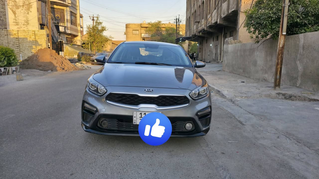 *للبيع – كيا سيراتو 2019 وارد خليجي*
اللون: رصاصي.
محرك 1600 CC.
الممشى: 118,759 كم.
ناقل الحركة: أوتوماتيك.
المحرك والگير مكفولان وبحالة ممتازة.
توجد طخات متفرقة كما موضحة بالصور.
يوجد ضرر في باب السائق تم ارجاعه بارد 
السعر المطلوب: 14,800 دولار (148 ورقة) قابل للتفاوض بالمعقول.

للتواصل والاستفسار على الخاص


**إذا كنت صاحب هذا الإعلان وتريد حذفه لأي سبب، رجاءا أرسل رسالة إلى الدعم الفني**