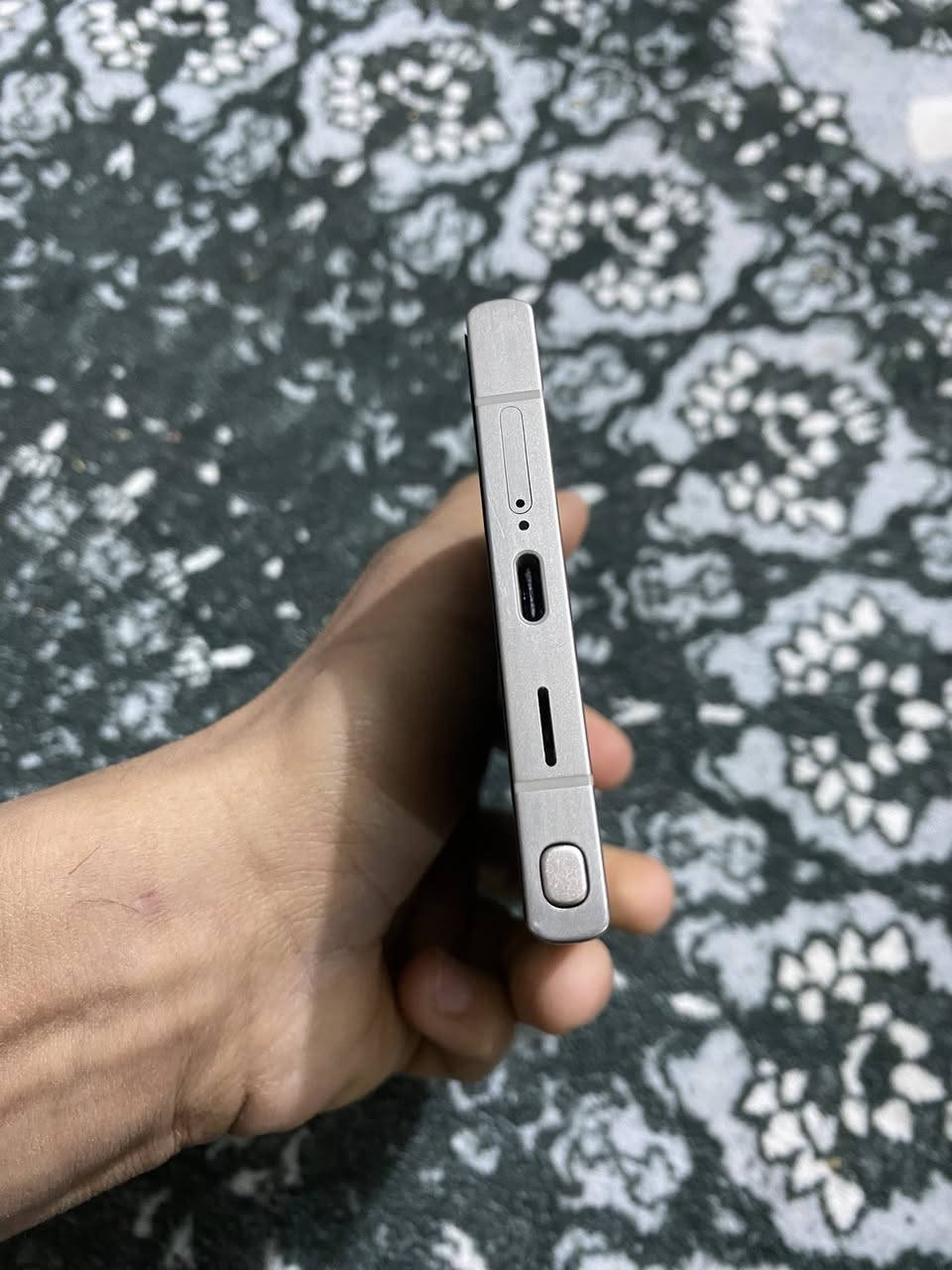 الترا اس ٢٤ ذاكرة ٥١٢ رام ١٢ انضف من حياتي مكفول من الشخط كارتونته ويا سعره مليون و٥٠ الف كربلاء


**إذا كنت صاحب هذا الإعلان وتريد حذفه لأي سبب، رجاءا أرسل رسالة إلى الدعم الفني**