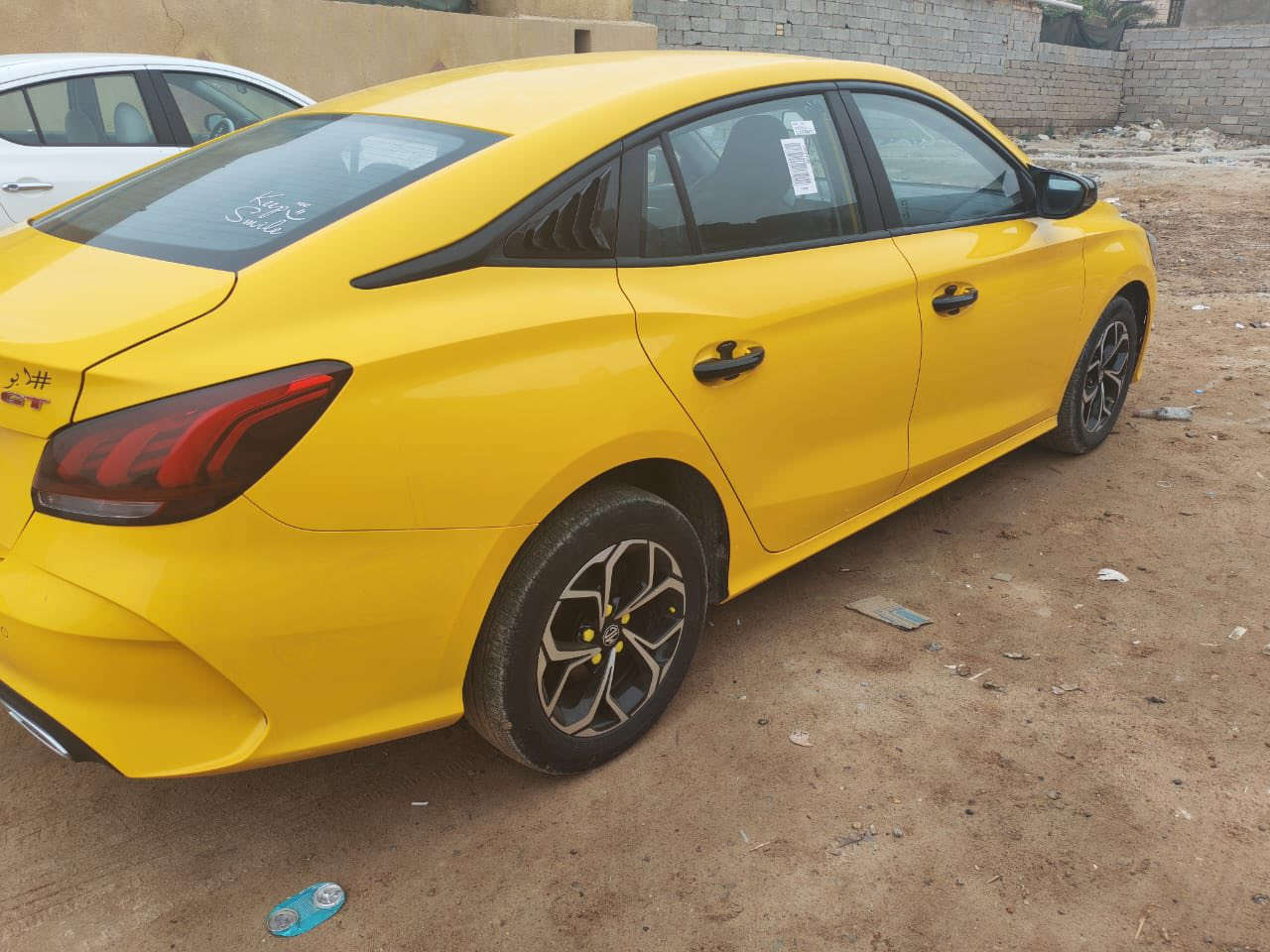 MG GT 2023
رقم اربيل 
ماشية 45 الف 
تبريد خلفي واشاره بالمري 
السعر 100 
مكلف بالنشر ما الي علاقة بالسياره 
رقم صاحب السياره 
***********
