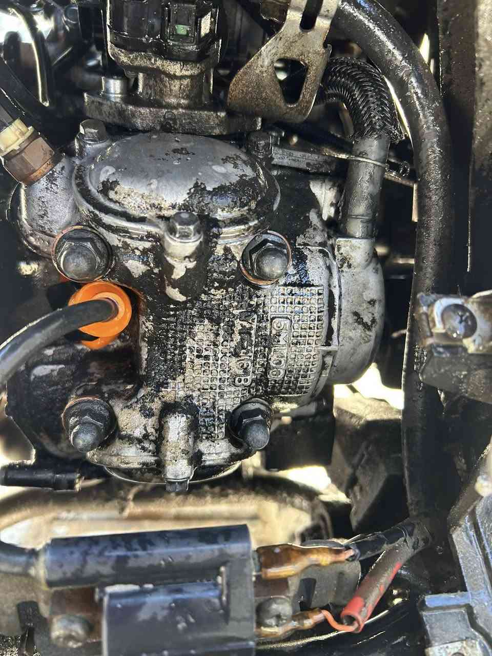 سكنس فحل نوزل خطين دراجه بلاديه مكينه خرسه متسمع صوته دراجه شلعه ومعدل تآكل الكاع مراوس جيتي ار او بيع 650 مكاني الحريه ***********
