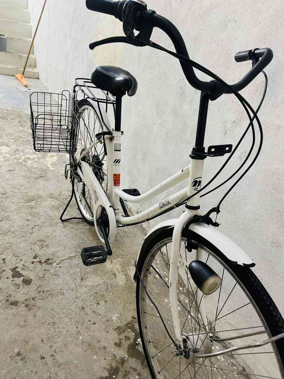 لۆک  لۆک  یابانی   قیاس  27     6 گێر   حاسە    نرخی 85  
کەلار    ***********
