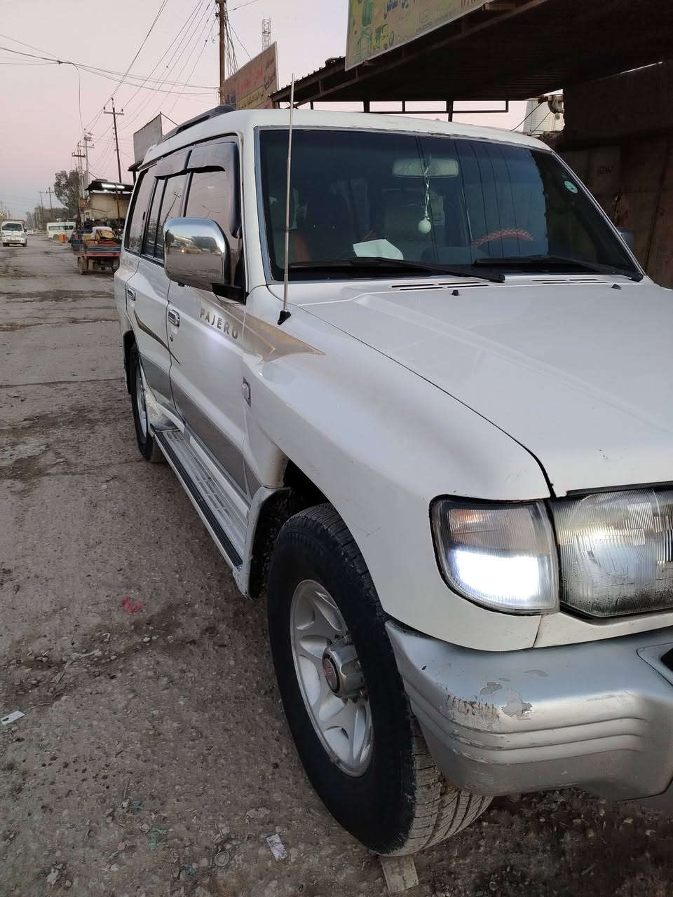 ياالله اللهم صل على محمد وآل محمد الطيبين الطاهرين. السلام عليكم
باجيرو للبيع موديل 2000رقم اربيل انكليزي سنويه ل27 تريد تحويل او وكاله مكفوله من الضربه والصبغ والمعجون والتبديل مكينه 3000 V6 بلاديه كير اوتماتيك فور ويل حداديه جديده تخم تاير كهربائيات كلها شغاله تبريد تدفئه 3قطع شغال وشرط سنتر لوك 5ابواب تحكم مري جام كهربائي غرفتها نظيفه ابطاين كاعيه ودشبول شغال كله وضع البلاد سياره مال جناي  للاتصال***********
السعر 68وبيها مجال قليل اخوان بلسوك كلشي موجود مايعجبك اعبر المنشور  فقط بيع بدون مراوس
العنوان/ بابل/ الحمزه الغربي ع
