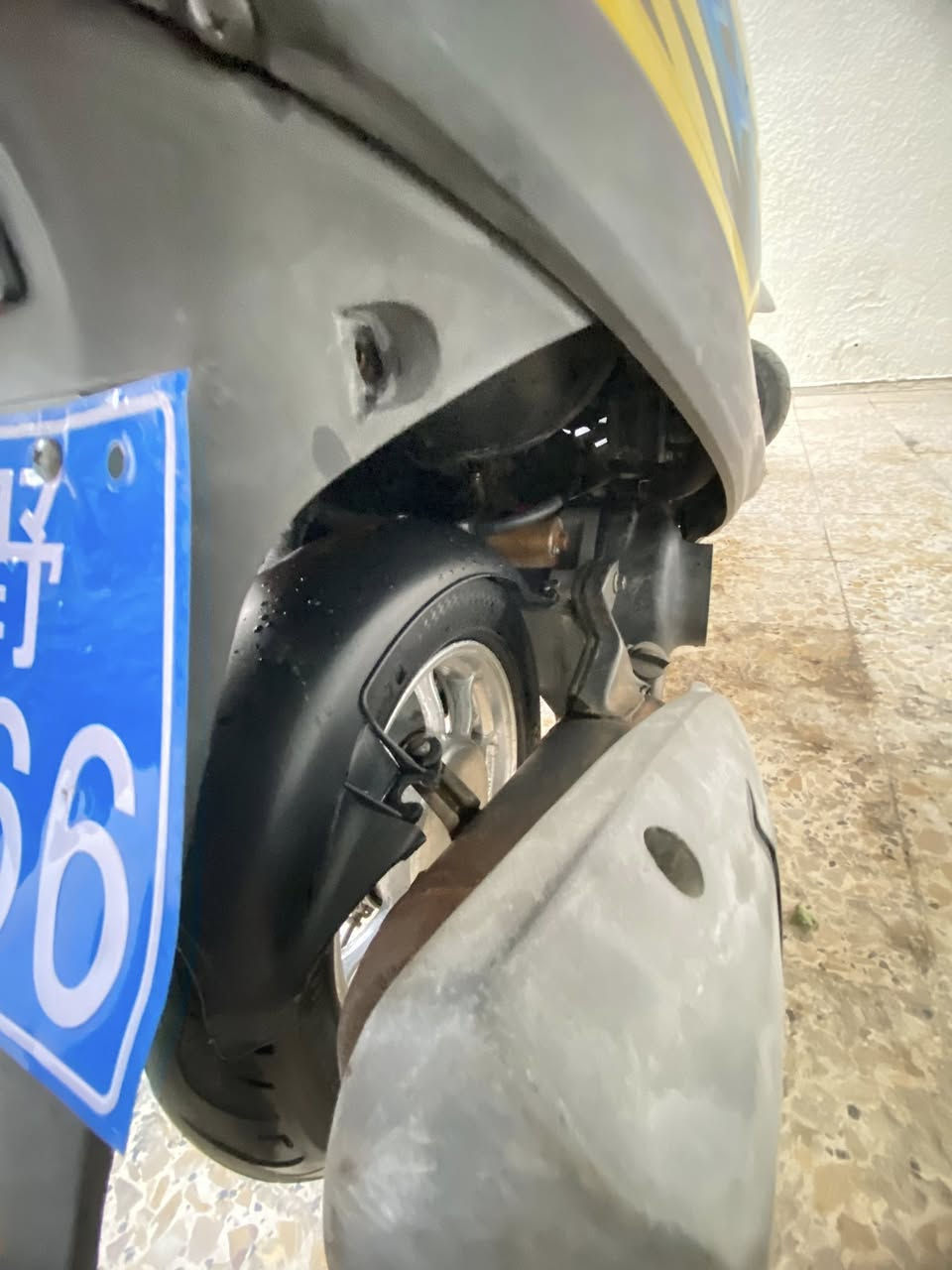 السلام عليكم دراجه ماكس عدله للبيع بلاديه ٤٩كفاله كله شغال سلف هندر  كهربائيات شغاله شلعه معدل دراجه نصبه حلوه دواخل ملح كفرات ختم واحد مكان كوت داموك اي ستفسار علي هذه لرقم ***********
