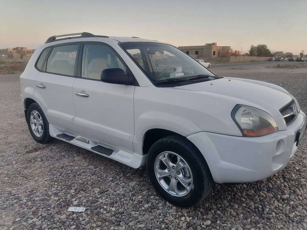 توسان موديل 2009 بدون صبق رقم اربيل دولي السعر 118 بيها مجال هاذه رقمي ***********
