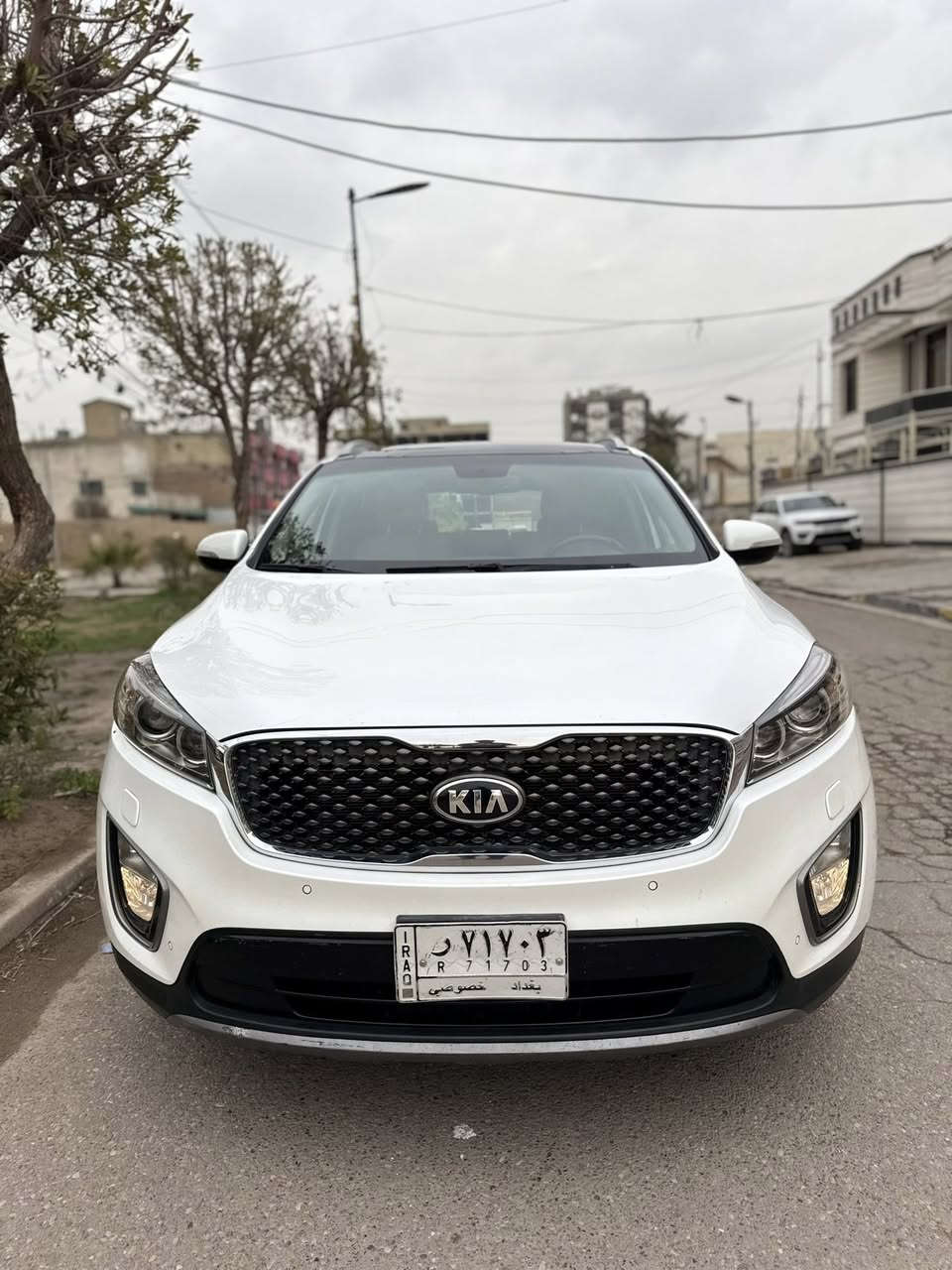 للبيع سورنتو 2015 خليجي نوع   AWD
السعر  207    ومجاله كلش بسيط اتصال 
  مكان. بغداد.   رقم.    ***********
فول سيارة. الخير. واحد 1️⃣. واحد 
محرك ٦ سلندر ٧ راكب  كير محرك مكفول
بصمه ابو آب صندوق كشنات. جلد  ماشية 118
السياره مكفوله من الصبغ والتبديل ول حادث
بنرامة كشنات. حار بارد. مرايات شفط ويل كروم
حساس خلفي امامي مرايات شفط شاير مري 
لد مامي خلفي بردات ابواب شاشا كأمر دوارة
تحكم ربع جهات  فوريل. مانع نزلاغ رادار جانبي 
يدات نيكل   زراك. لايت. علامة دوسة ضوية
