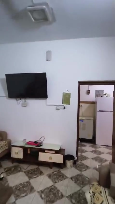 بيت للبيع ببصاير شارع الربيع التفاصيل بالفديو أو إتصال *********** تابع الفديوات واحكم شغل مرتب
