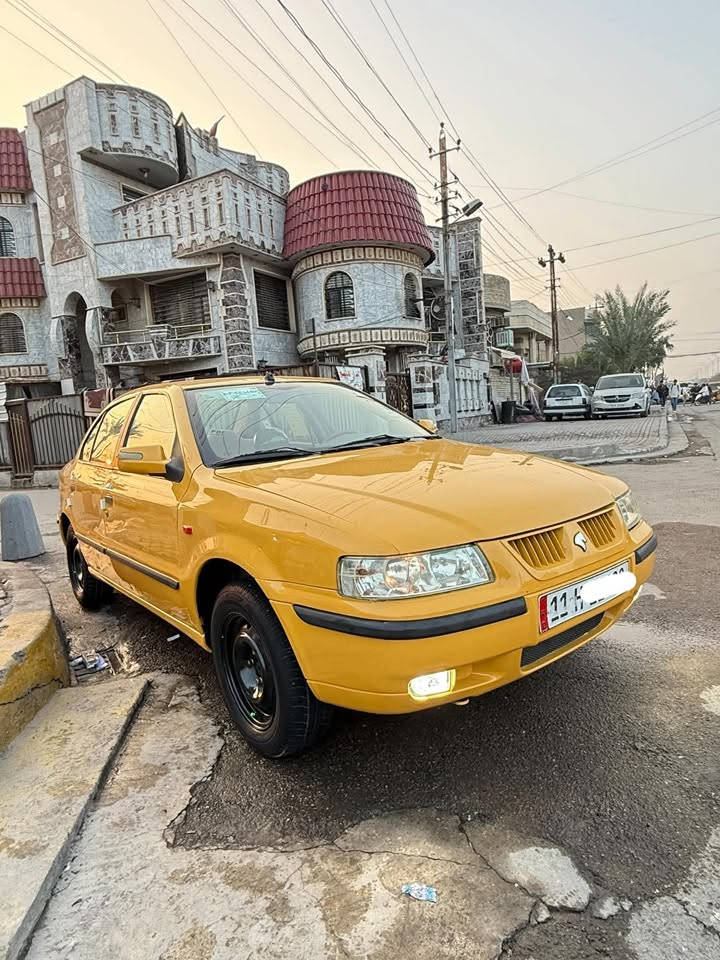 سلام عليكم سمند ٢٠١٢ مكينه فرنسي قبل شهر مشدوده جديده تبريد ثلج  ترايك وين ميعجبك  السياره حلوه بمعنى الكلمه بيها هاي الطخه كملت سمكري اليوم عوزها بس صبغ بيها ملاحضات بسيطه  هيئه وغرامات مصفره باسمي  مكاني بغداد ***********
