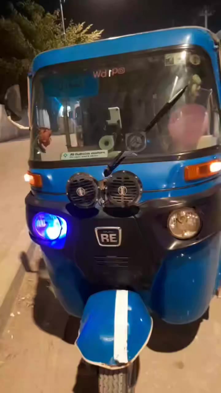 سلام عليكم تكتك موديل 22 للبيع مرقمه رقم كربلاء مكاني بابل _مسيب
***********
