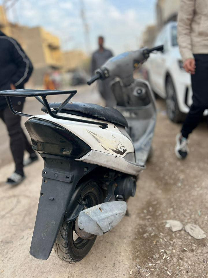 سلام عليكم ماكس منغول دراجة كفالة بس كفراتها تعبانه مكينه وضفيرة وكهربائيات كله شغال مكينه ممفتوحة دراجة  بدل كفرات واترحملي *********** واتساب بس
