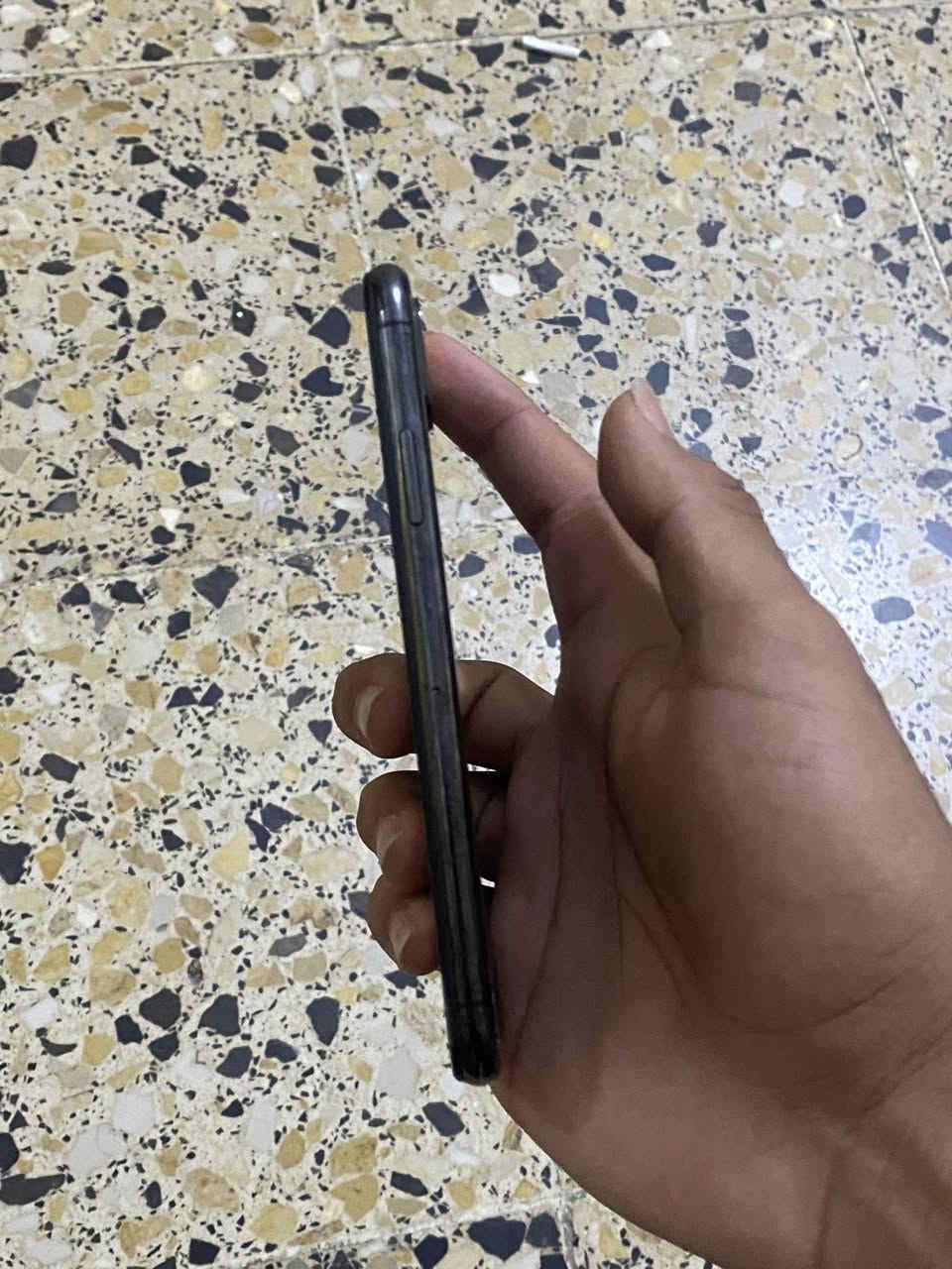 ايفون اكس 
ذاكره 64 
بطاريه 70 
بلادي 
جهاز كله نورمان شاشه تفصيخ شرط
فيس ايدي شغال
كامرات دمعه تجنن 
مكاني موصل ايسر تواصل واتساب ***********
سعر 110 بي مجال حك جيتك يعني 99 مايرهم
