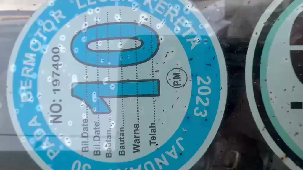 سايبه موديل 12 ستوهه طالعه من فرن مضبوغه عام محرك بي خيط بخار  سياره جاهزه ونظيفه سعر ب25 وبيه مجال مكاني نجف مكلف بنشر مكلف بنشر ***********
