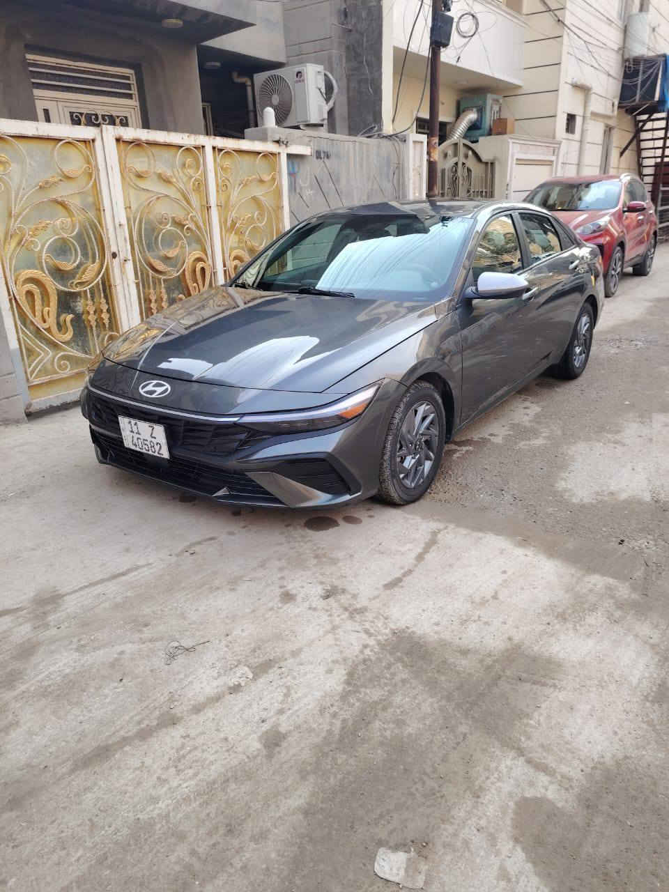 السلام عليكم 
للبيع 
النترا 2024  وارد امريكي هايبرد بلو 
دخول جديد قبل اسبوعين ترقمت
 رقم بغداد 
(( صور الحادث بالمنشور )) 
بدون ايرباك
 بدون دواخل
 بدون شواصي
 بدون لغود 
مواصفات //
بصمة تشغيل وابواب
شاشه كبيره متصل ديجتل 
لد بلدشبول متغير
لايت زنن بلادي 3 عدسات
كار بلي  رادار امامي ورادار خلفي
ورادار جانبي تحديد مسار
قياده ذاتيه تنبيه خروج عند المسار
ويل كب لد نهاري
 فول تحكم ستيرن
___________________
العنوان. الدورة
للاستفسار :- ***********
متوفر واتس اب 
السعر  158وبيهة مجال بسيط
