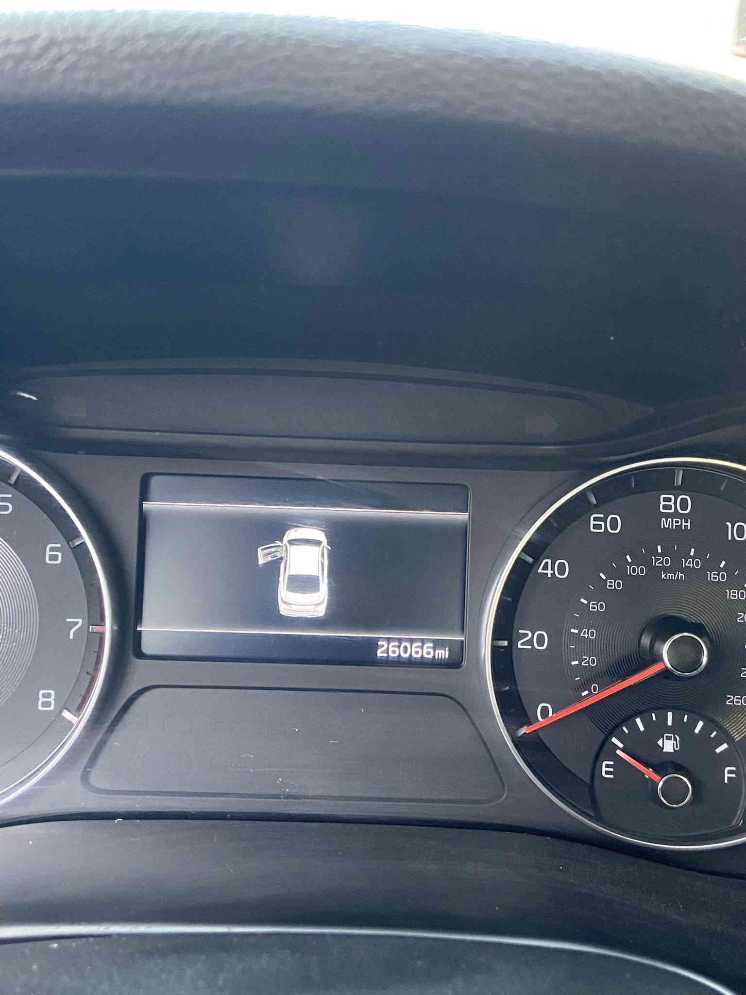 كيا فورتي للبيع 
موديل:2024
الضرر: غرق مياه الأمطار 
السياره مكفوله من الحديد والمكينه والكير
(السياره تشتغل وتمشي)
ماشيه:26.066mi
السعر:140ورقه
العنوان:بغداد 

الرقم: ***********
