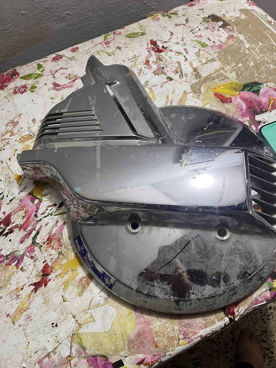 السلام عليكم
كصه ٢٠٠٠
كبات ٢٠٠٠
كب موديل قديم 
إتصال عل هاتف ***********
