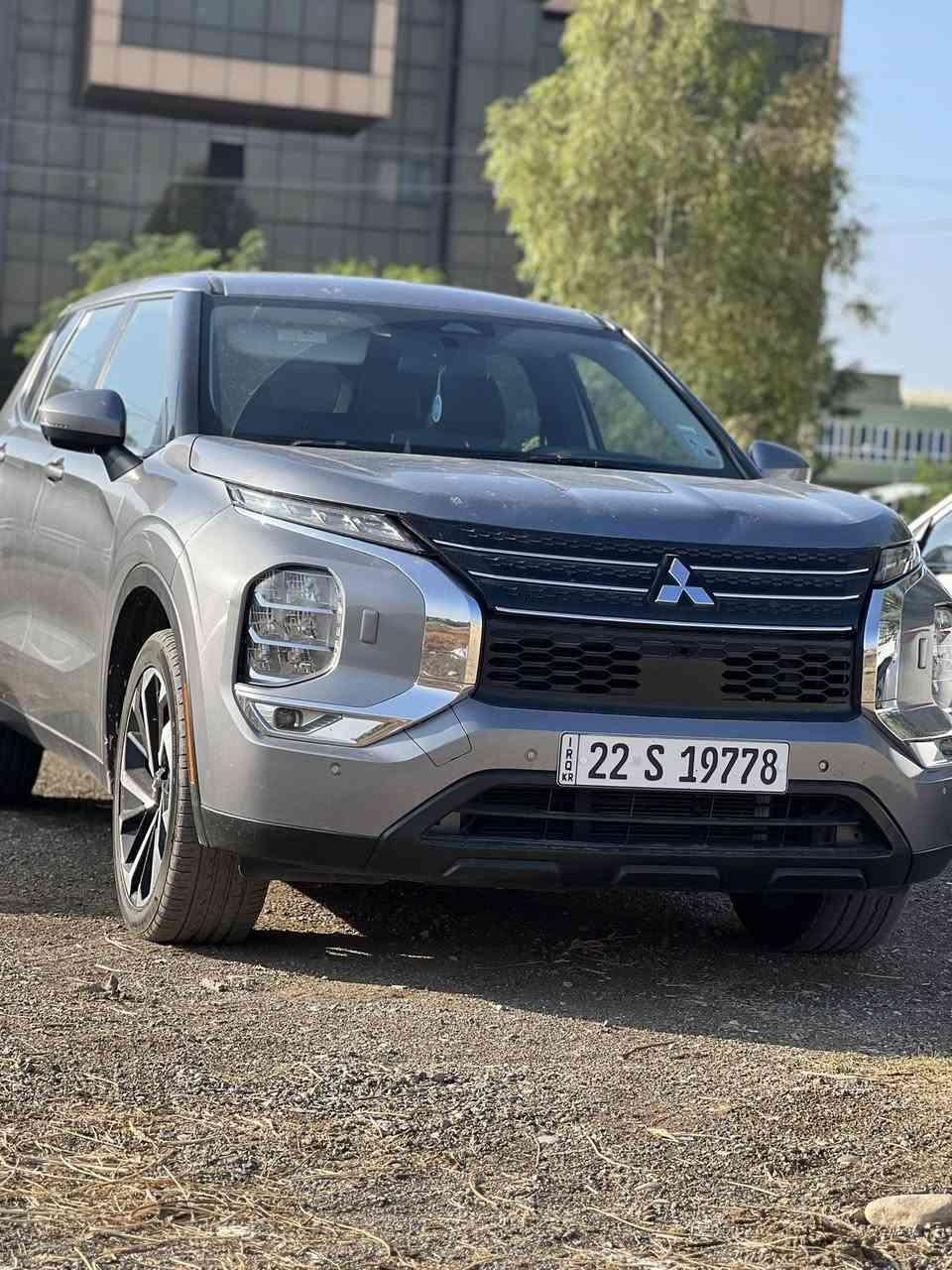 اوتلندر ٢٠٢٤ se
اللون : رصاصي 

حجم المحرك : 2.5L (4.سلندر)

ملاحطة السيارة : السياره كلين تايتل بدون ضرر مكفول دعاميه للدعاميه 

سياره مرقمه جاهزه بأسمي

المواصفات : 

ابواب بصمة

‏‎بصمة تشغيل 

‏‎شاشة كبير لمس

كاميرا

هاند بريك بصمة

اوتو هولد (𝐀𝐔𝐓𝐎 𝐇𝐎𝐋𝐃)

اوتو ستارات (𝐀𝐔𝐓𝐎 𝐒𝐓𝐀𝐑𝐓)

اوتو ستوب (𝐀𝐔𝐓𝐎 𝐒𝐓𝐎𝐏)

‏‎رادار خلفي (التحذير من الاصطدام)

‏‎حساسات خلفي 

نظام (𝐄𝐂𝐎)

نظام (𝐍𝐎𝐑𝐌𝐀𝐋)

نظام (𝐒𝐏𝐎𝐑𝐓)

نظام (𝐒𝐇𝐎𝐖 𝐧𝐨/𝐨𝐟𝐟) 

نظام (𝐌𝐔𝐃&𝐒𝐀𝐍𝐃) 

‏‎تحكمات استيرن 

‏‎كشنات هيتر

‏‎تبريد لمس

‏‎تبريد مركزي  

‏‎لايتات (𝐋𝐄𝐃) عدسة زينون

‏‎بلوجكترات (𝐋𝐄𝐃)

‏‎بكلايتات (𝐋𝐄𝐃)

‏‎ويل كروم حجم 19

للاستفسار 

تلفون ***********
