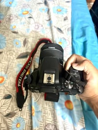 كانون D250 نضافة ٪١٠٠ مع عدسة ١٨-٥٥ توصيل السعر ٦٠٠  كوبرو ١٠ سعرها ٣٠...