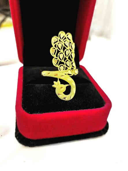 محبس طاووس ضخم ايطالي
الوزن ٢،٥٧ غرام 
السعر  ٤٧٥ الف
 محافظه بابل صياغه نزار المومن ***********
 يوجد توصيل لكل المحافظات العراقية 🎀💎👀💅
