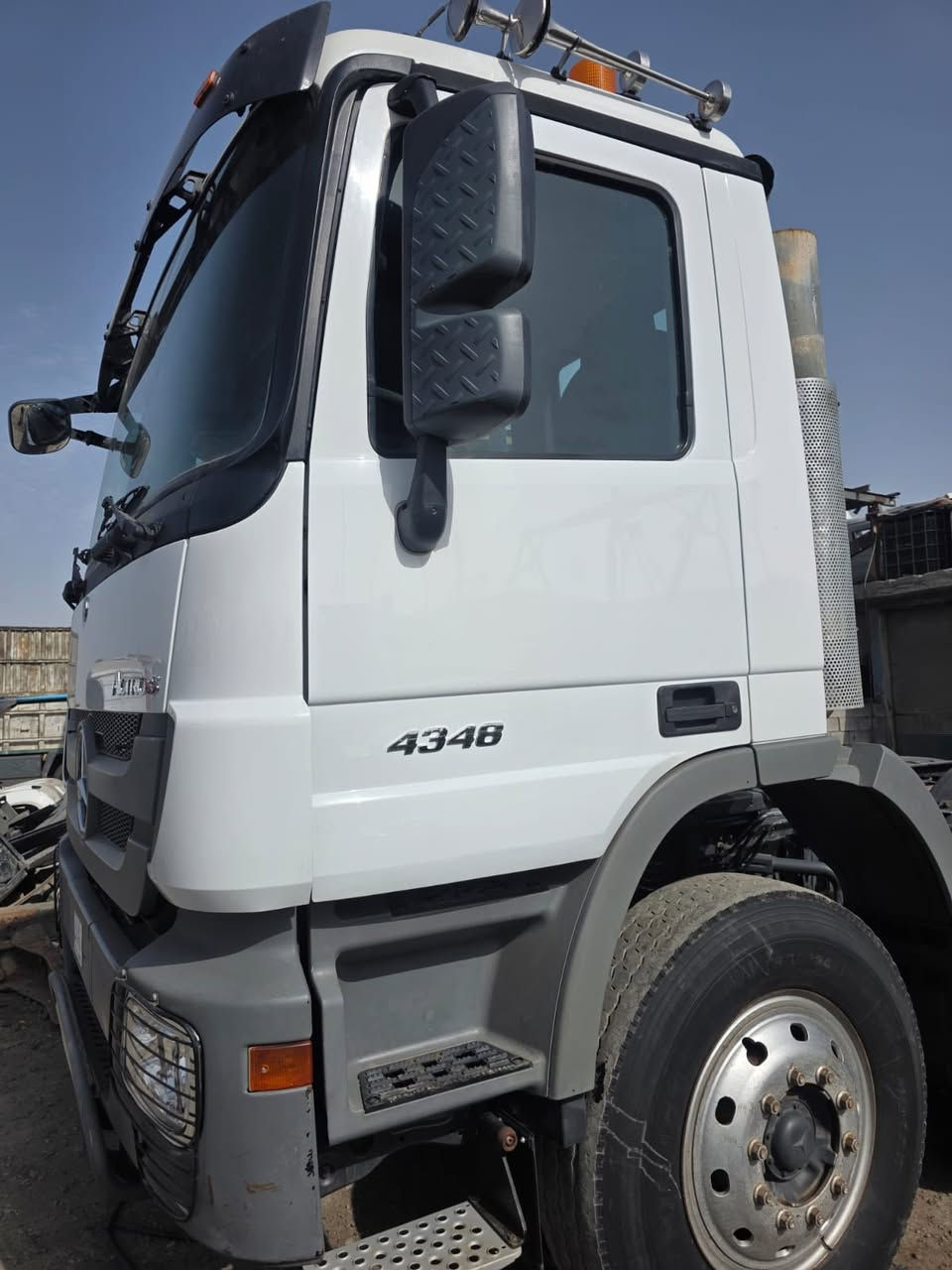 سلام عليكم اكتروز عكرب
مديل ٢٠١٨ اصل لا معلايه  ولا منصايه 
مجموعه GF سياره جديده كلو ك ماشيه ٢٩٠ الف اصل
***********
عنوان بغداد جرف
