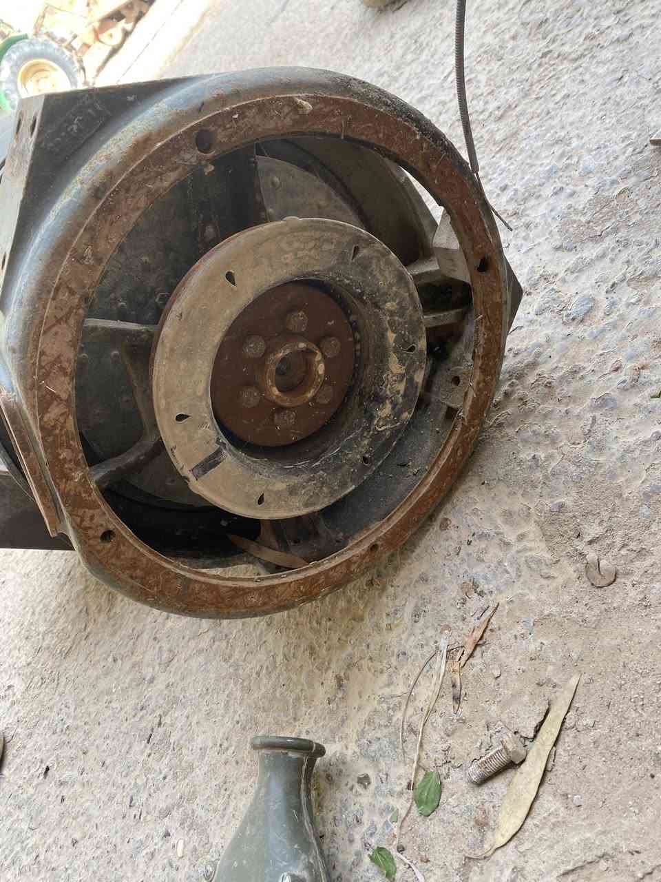 راس توليد 20  كيفي بداخله مكينه لحيم سعر 300 وبي مجال رقمي ***********
