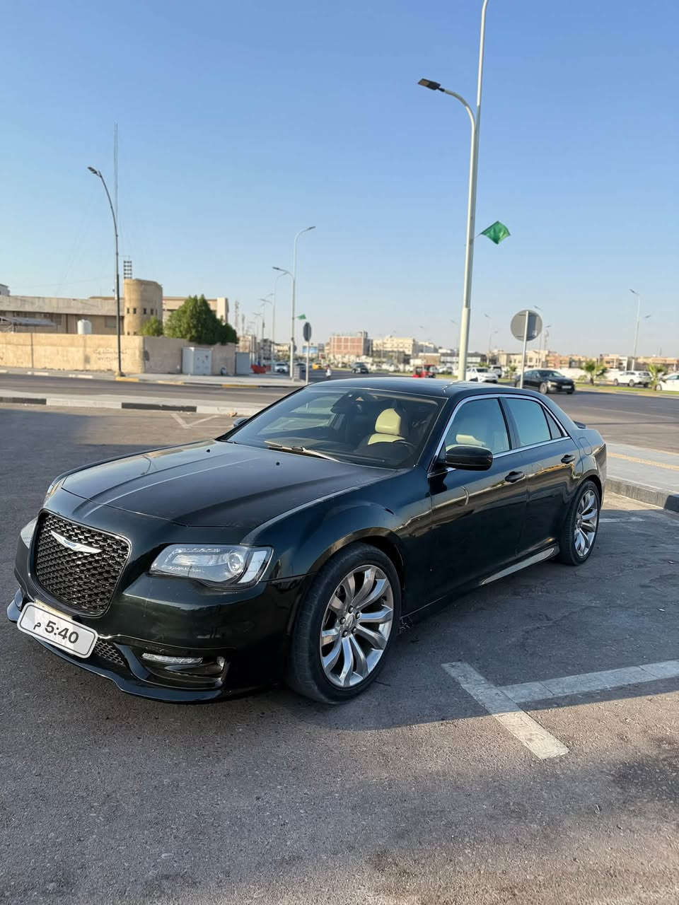 لبيع  فقط اوبامه ٢٠١٨ ادوات كصه  دخول جديد جنطه رقم وسنويه طبق الأصل فول موصفات  لون اسود متغير على زيتوني ونيلي العنوان البصره السعر ٨٥$ 
***********
