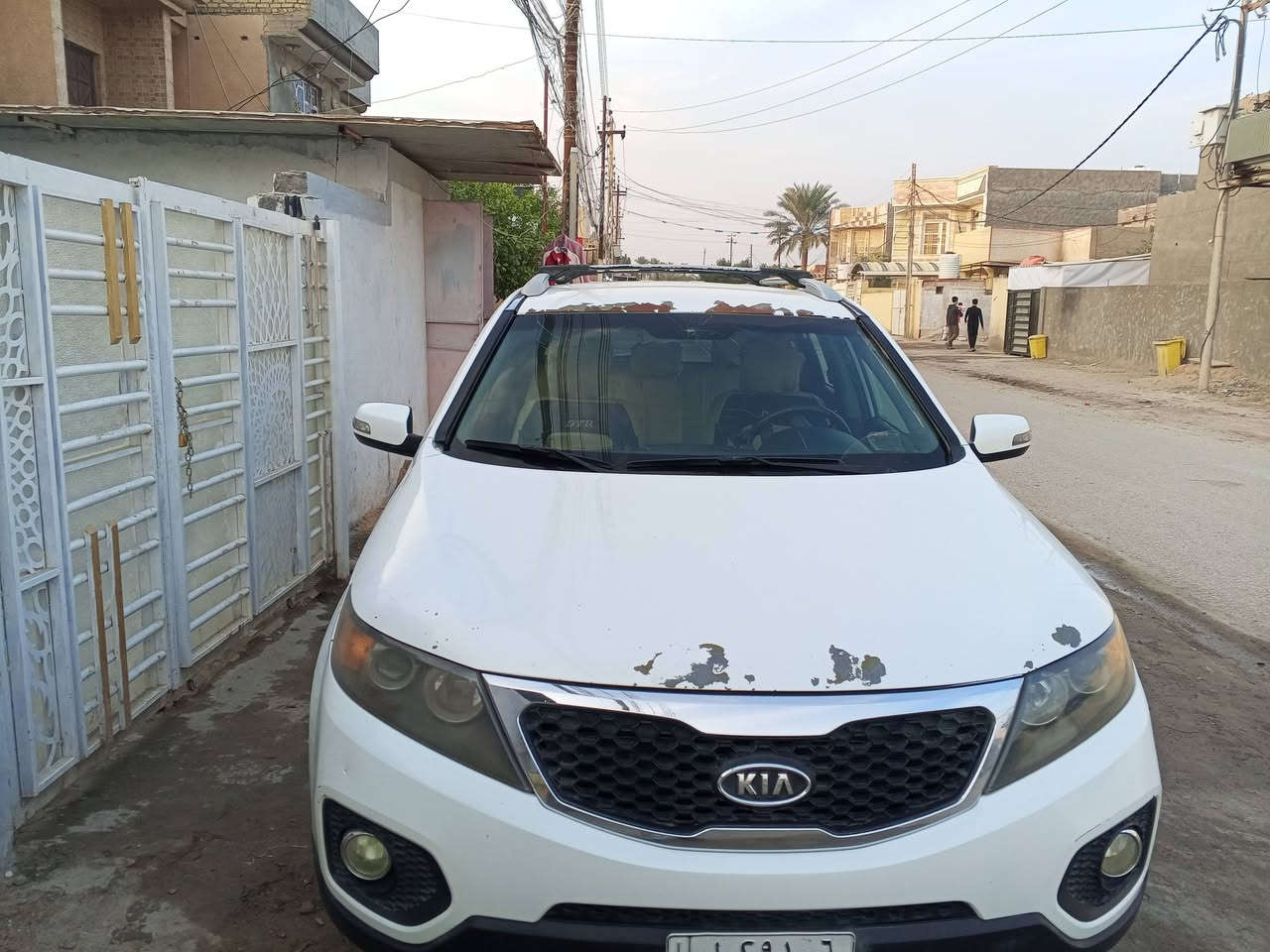 السلام عليكم ورحمه الله وبركاته سيارة سورنتوو 2013 محرك 2400سيارة جاهزة من كلشي كلين لا ضربه ولا صبغ تخم تاير جديد دوشمه جديده السعر خاص *********** ***********المكان بابل .....
