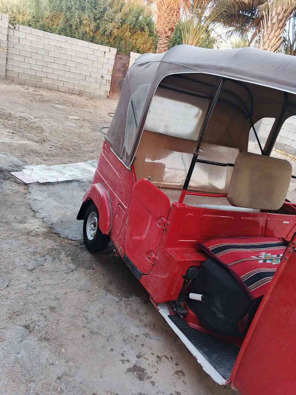 سلام عليكم  تكتك 21شهر 9 رقم وسنويه بسمي  مكفوله رقم ذي قار سعر 7700 بيه مجال  مكاني الرفاعي ***********
