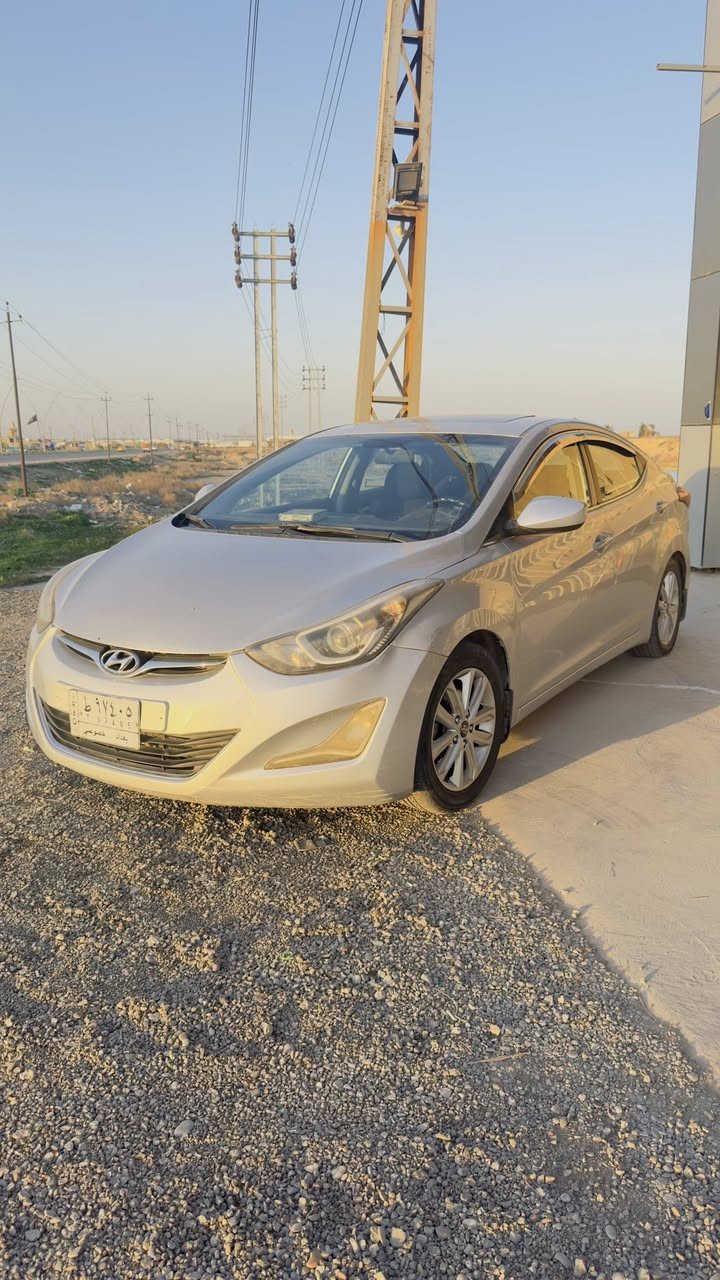 السلام عليكم النترة 2015
فول عدا البصمة 
محرك ٢٠٠٠ دوش
رقم بغداد 
سيارة جاهزة من كلشي سونار مرفق بلصور
سعر اتصال وبخدمتك ‭٠٧٧١ ٥٠١ ٩١٠٠‬☎️
