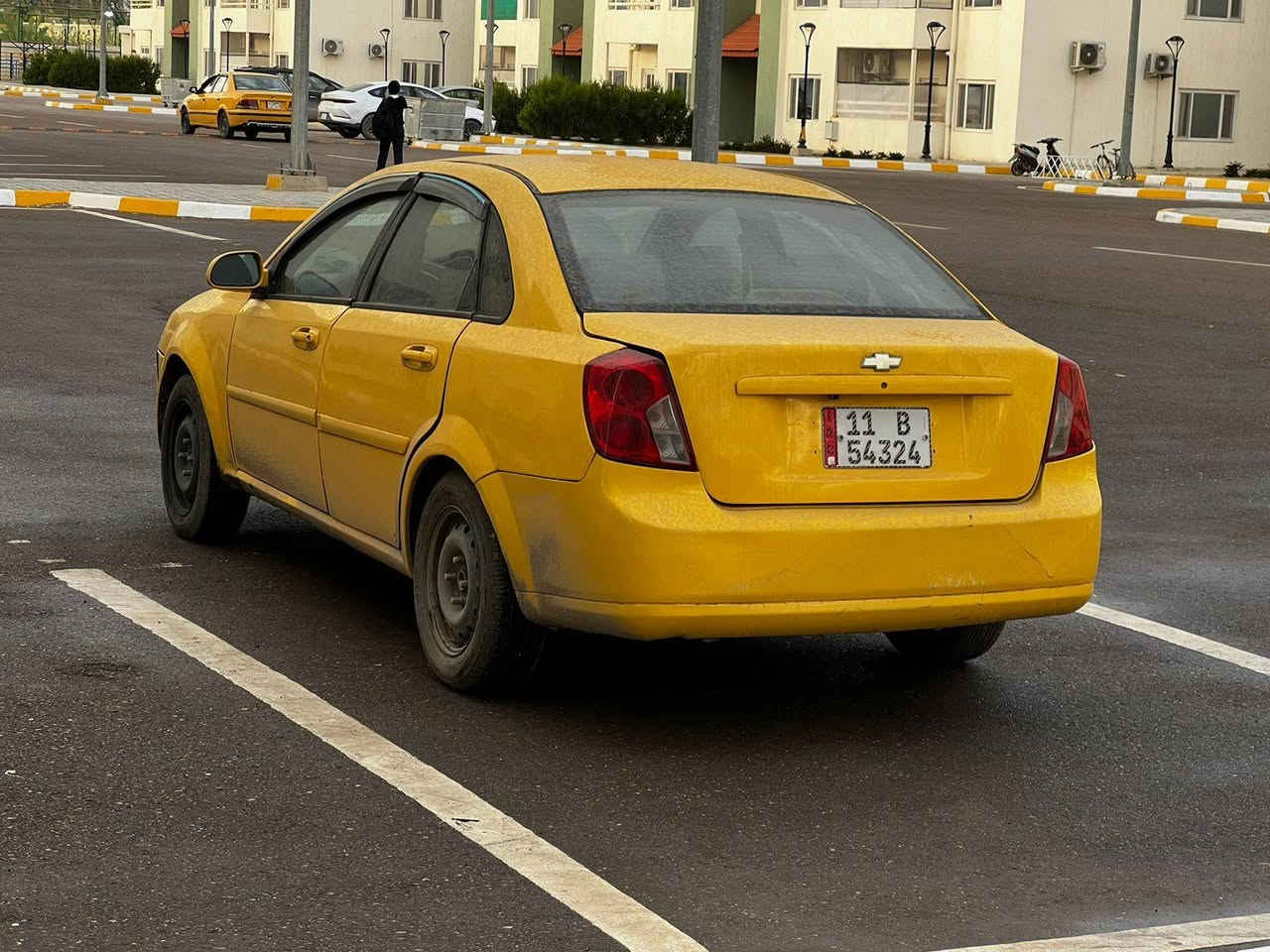 سلام عليكم
سلام عليكم البيع اوبترا شركة العامه موديل ٢٠١٢
رقم بغداد نكليز مصفريه هيه وقرامات السعر ٥٨
كير اوتوماتيك محرك ١٦٠٠ تبريد ثلج كير ومحرك مكفولات 
سياره جاهز بيه ضربه جهت اليمين بدون لا لغد ولا شاصي 
مكان سياره بغداد ناحية الوحده قريب عل مجمع بسمايه 
***********
