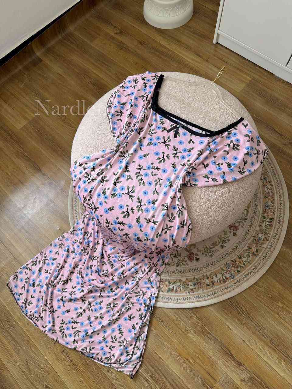 مرحبا متوفره هذي الدشداشة
بيع مفرد او جملة
الخامه زبده باااردد والشكل ضبط نفس الصورررة
شرط الفحص وإمكانية ارجاع وي المندوب


**إذا كنت صاحب هذا الإعلان وتريد حذفه لأي سبب، رجاءا أرسل رسالة إلى الدعم الفني**