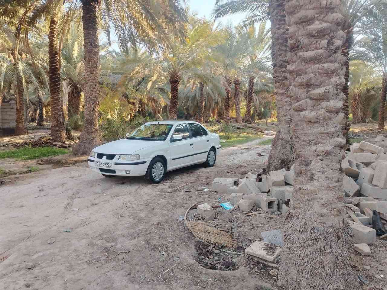 السلام عليكم
سمند 2010 ناطق 
رقم قادسيه ومكانه الديوانيه  / سنويه 2029 / 9.بسمي 
بيه باب الصدر مصبوغ وبيه بارد  
مكينه مشروطه لاتنقيص ولا تبخير  عل السحك كير مكفول كلج جديد طبي 
حداديه ومشط ودرايم جدد
دوشمه جديده 

السعر 33 
***********
