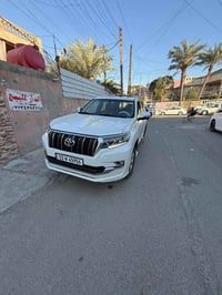 برادو موديل 2018 بغداد خليج بدون صبغ السعر 380 ورقة وبيه مجال بسيط  ال...