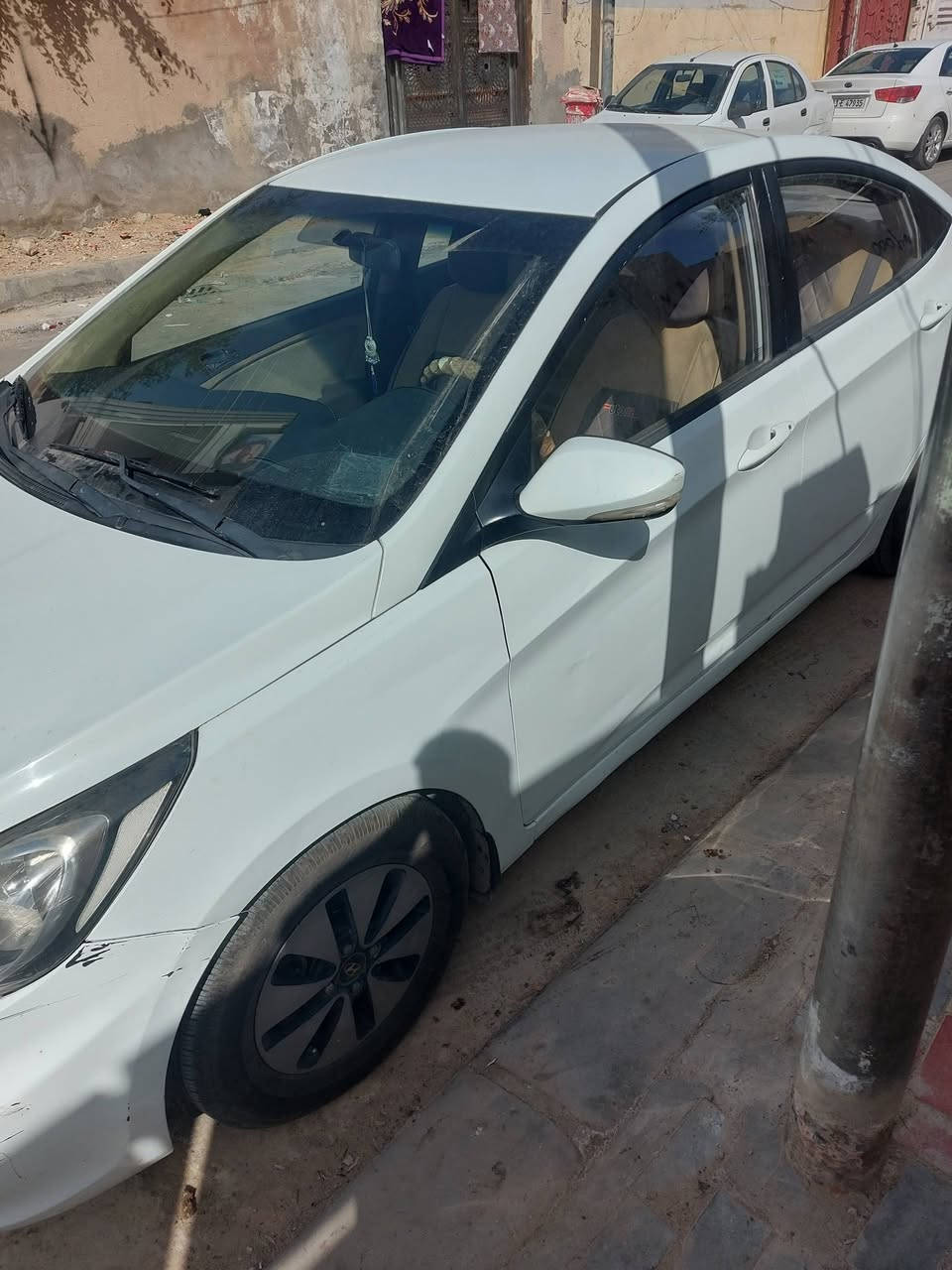 اكسنت موديل 12 بيه قطعتين صبغ جاملغ اليمن والهلال جاملغ الخلفي محرك الف 600 سياره بسمي سعر 86$***********
